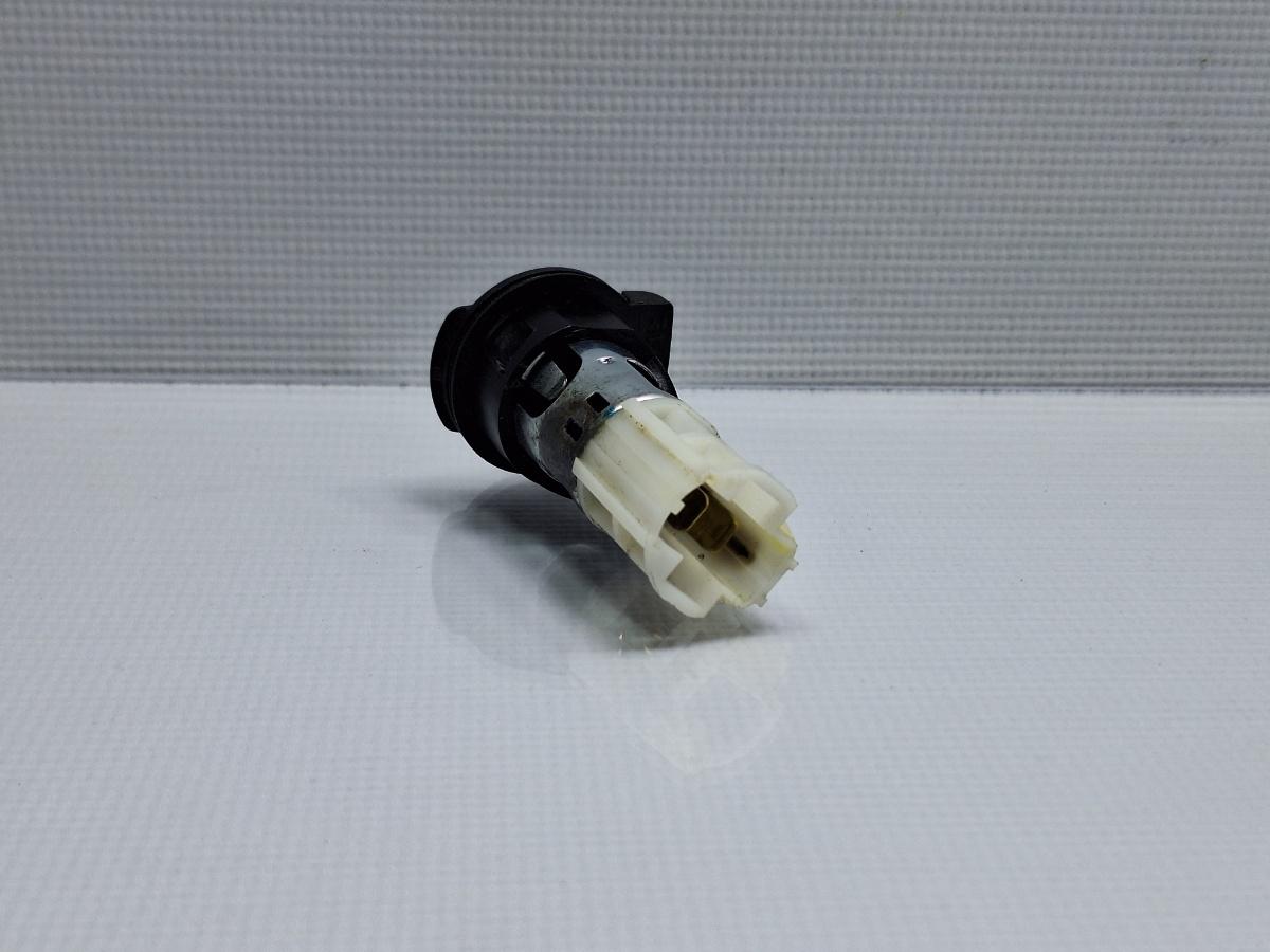 Priza portbagaj VOLKSWAGEN TOURAN 1T3 2010 - 2015 TDI CFHC 1K0919309