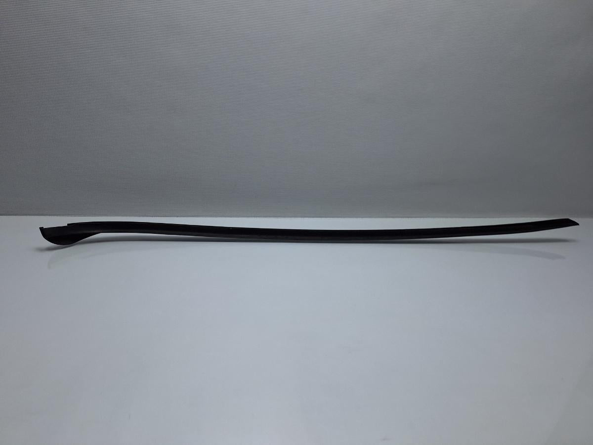 Cheder parbriz stanga VOLKSWAGEN TOURAN 1T3 2010 - 2015 TDI CFHC 1T0854327C