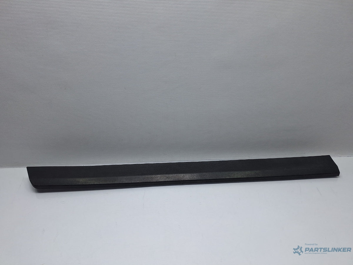 Bandou inferior usa dreapta spate VOLKSWAGEN PASSAT Variant 3C5 2005 - 2011 TDI CAYC 3C0854950A