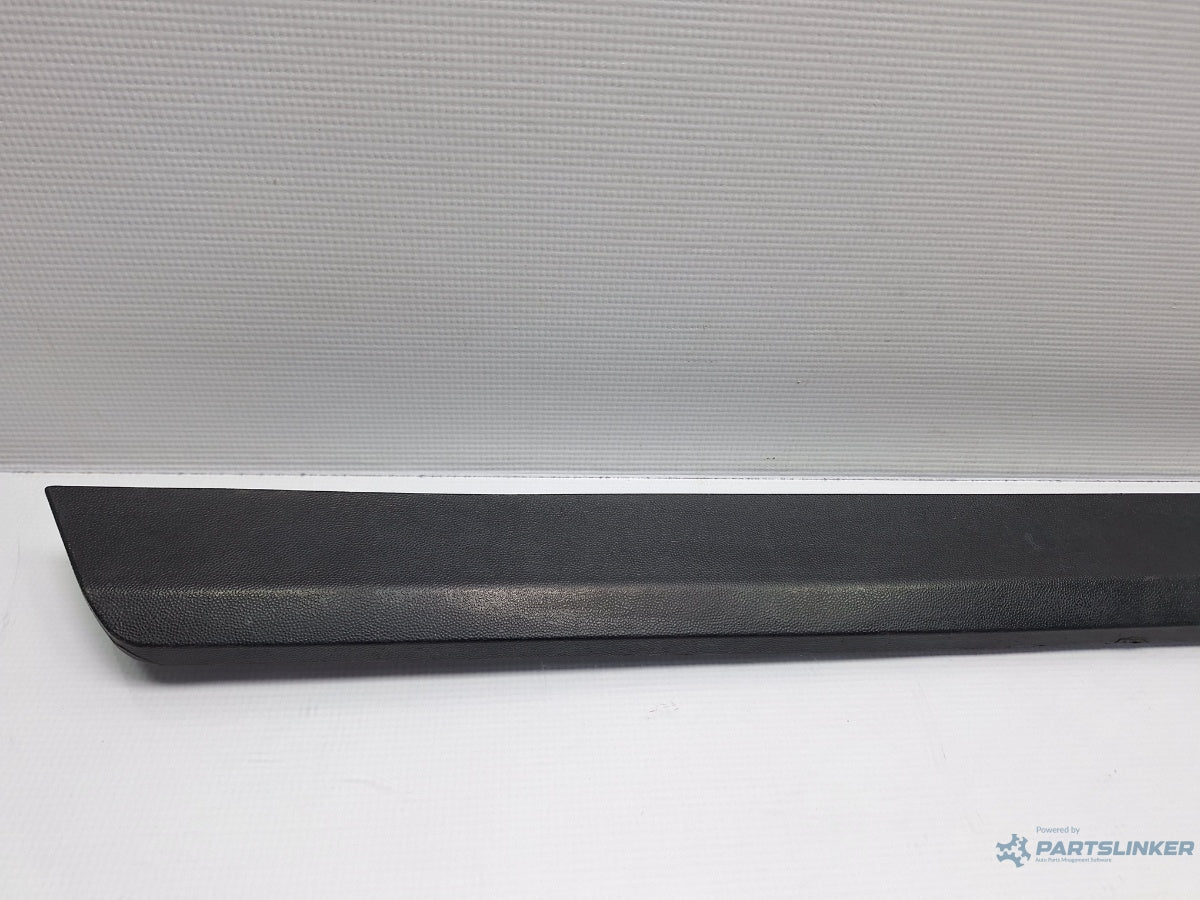 Bandou inferior usa dreapta spate VOLKSWAGEN PASSAT Variant 3C5 2005 - 2011 TDI CAYC 3C0854950A