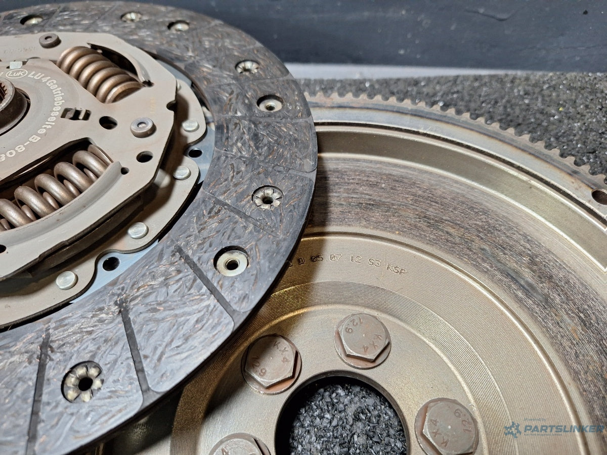 Kit ambreiaj VOLKSWAGEN JETTA IV 162, 163, AV3, AV2 2009 - > TDI CAYC 03L141016J , 03L141025Q