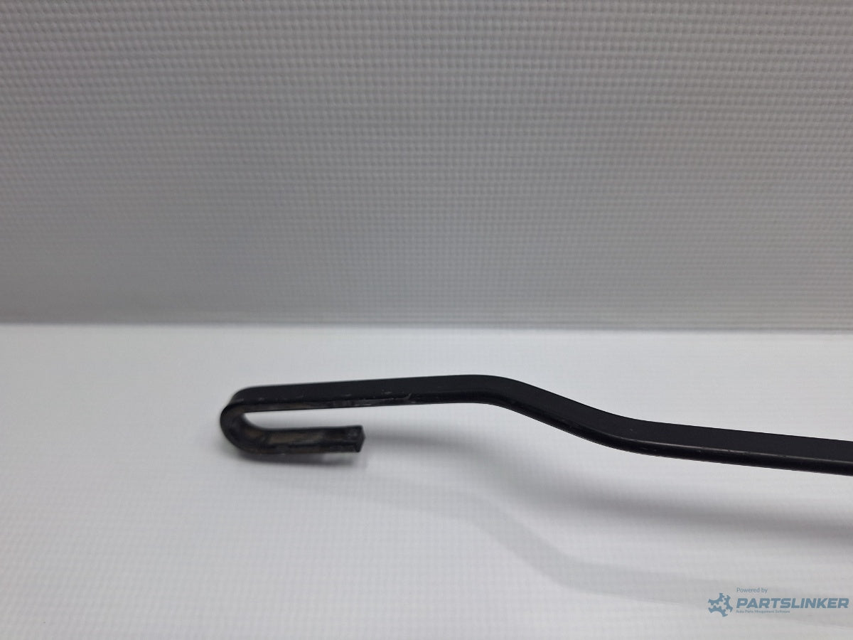 Brat stergator dreapta VOLKSWAGEN GOLF III 1H1 1991 - 1998 1.8 1.8 ABS, ACC, ADZ 1H1955410B