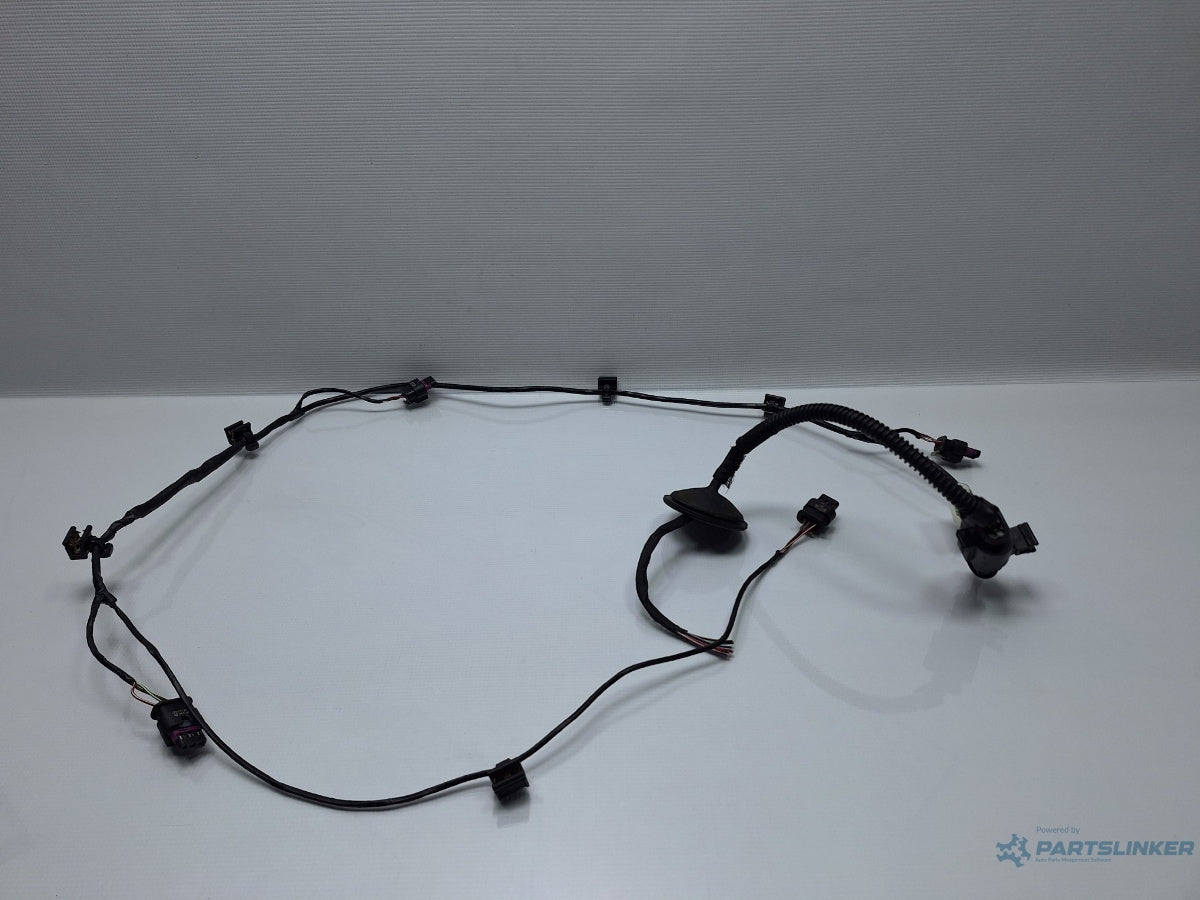 Instalatie senzori parcare spate VOLKSWAGEN PASSAT Variant 3C5 2005 - 2011 TDI CAYC 3C9971104B , 4F0973703