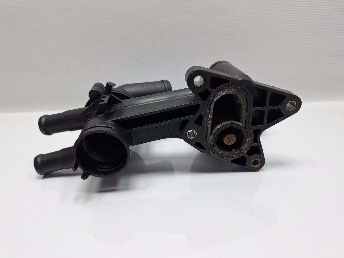 Corp termostat VOLKSWAGEN GOLF V 1K1 2003 - 2009 TSI CAXA 03C121026AC , 03C121121D