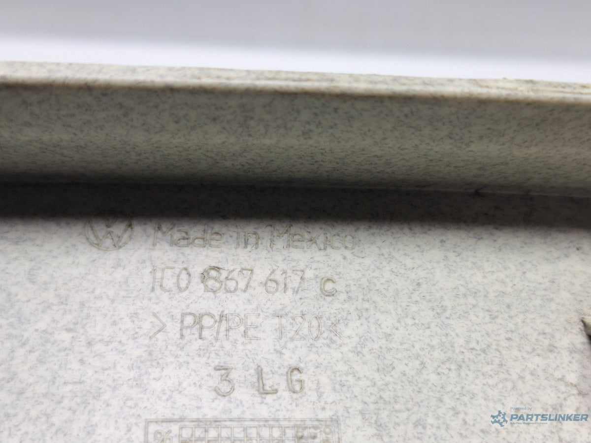 Ornament superior portbagaj VOLKSWAGEN NEW BEETLE 9C1, 1C1 1998 - 2010 1.6 1.6 AYD, BFS 1C0867617C