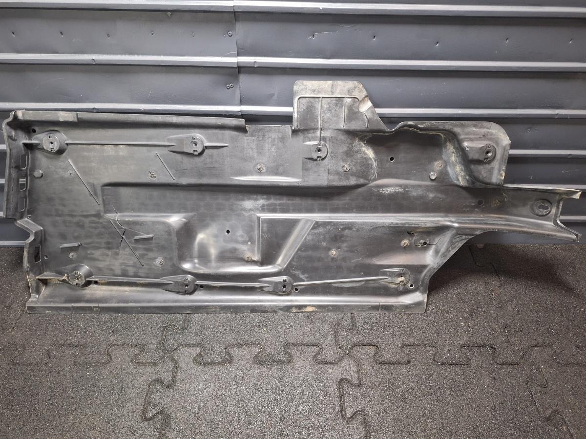 Scut podea dreapta SEAT IBIZA V 6J5, 6P1 2008 - > TDI BMS 6Q0825202M