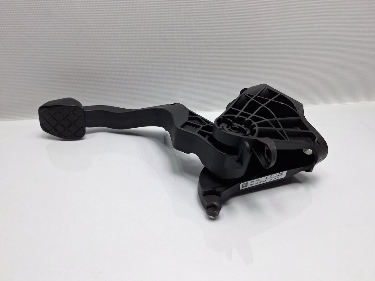 Predala Ambreiaj SEAT IBIZA V 6J5, 6P1 2008 - > TDI BMS 6R1721059AA 6R0712117B