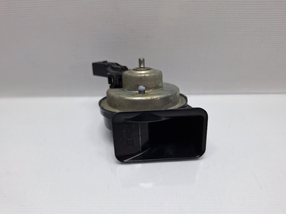 Claxon tonalitate inalta VOLKSWAGEN PASSAT Variant 3G5 2014 - > TDI CRLB, DBGA, DFGA 5Q0951223