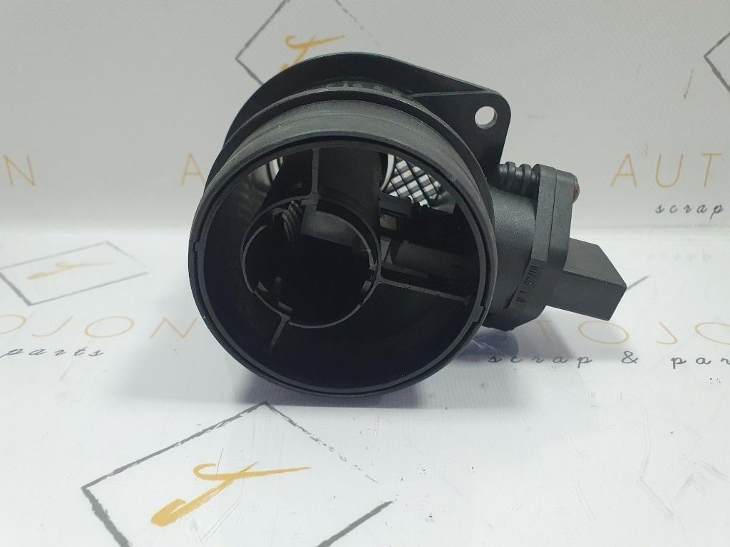 Debitmetru aer VOLKSWAGEN PASSAT Variant 3C5 2005 - 2011 074906461B