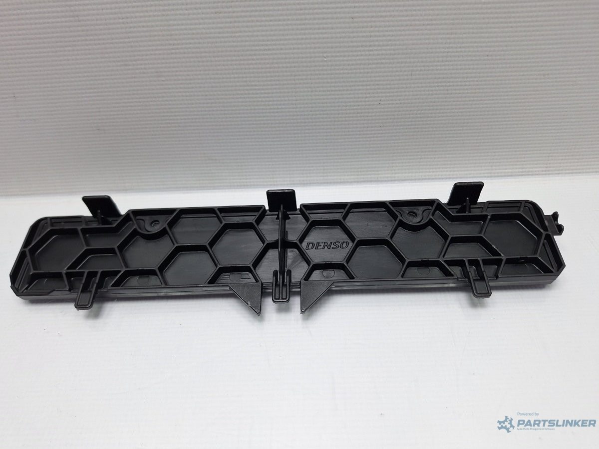 Capac filtru polen VOLKSWAGEN PASSAT Variant 3G5 2014 - > TDI CRLB, DBGA, DFGA 5Q0819422A