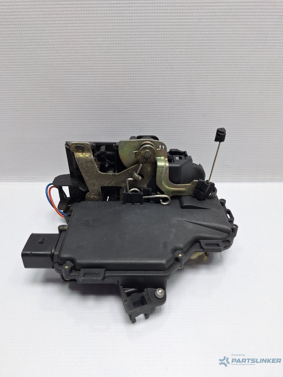 Broasca usa dreapta fata VOLKSWAGEN LUPO 6X1, 6E1 1998 - 2005 16V AHW, AKQ, APE, AUA, BBY 6X1837014H