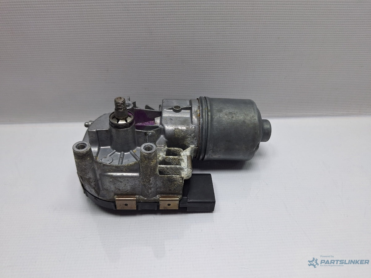 Motoras stergator dreapta SEAT LEON II 1P1 2005 - 2013 TDI BKC, BLS, BXE BOSCH 0390241921 1P0955120