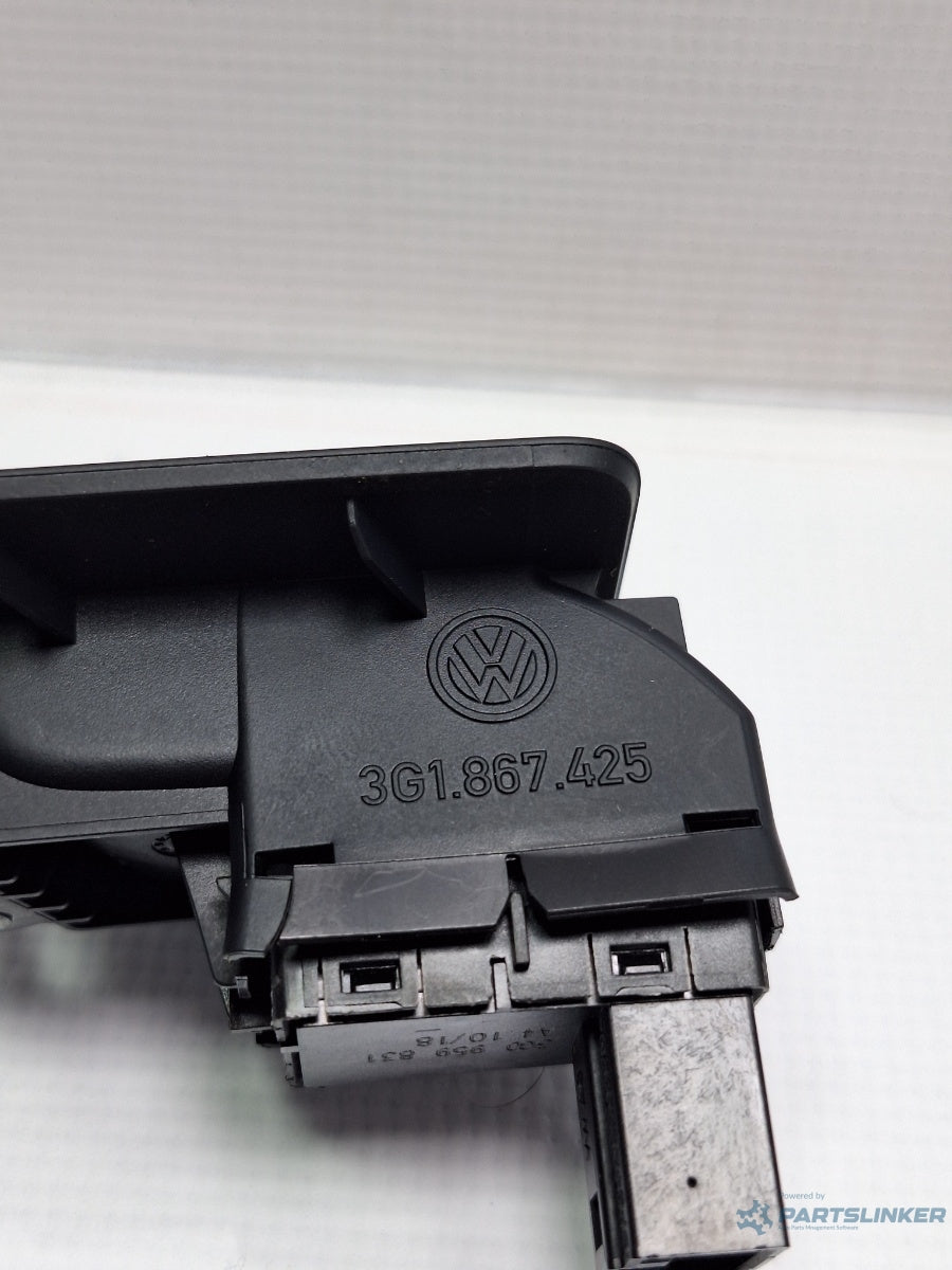 Buton deschidere haion VOLKSWAGEN PASSAT Variant 3G5 2014 - > TDI CRLB, DBGA, DFGA 3G0959831 , 3G1867425