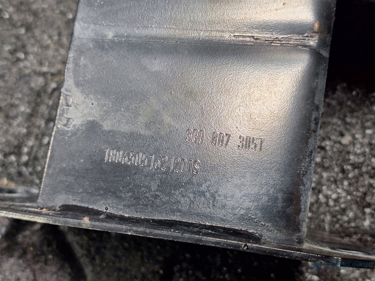 Armatura bara spate VOLKSWAGEN PASSAT Variant 3G5 2014 - > TDI CRLB, DBGA, DFGA 3G0807305T