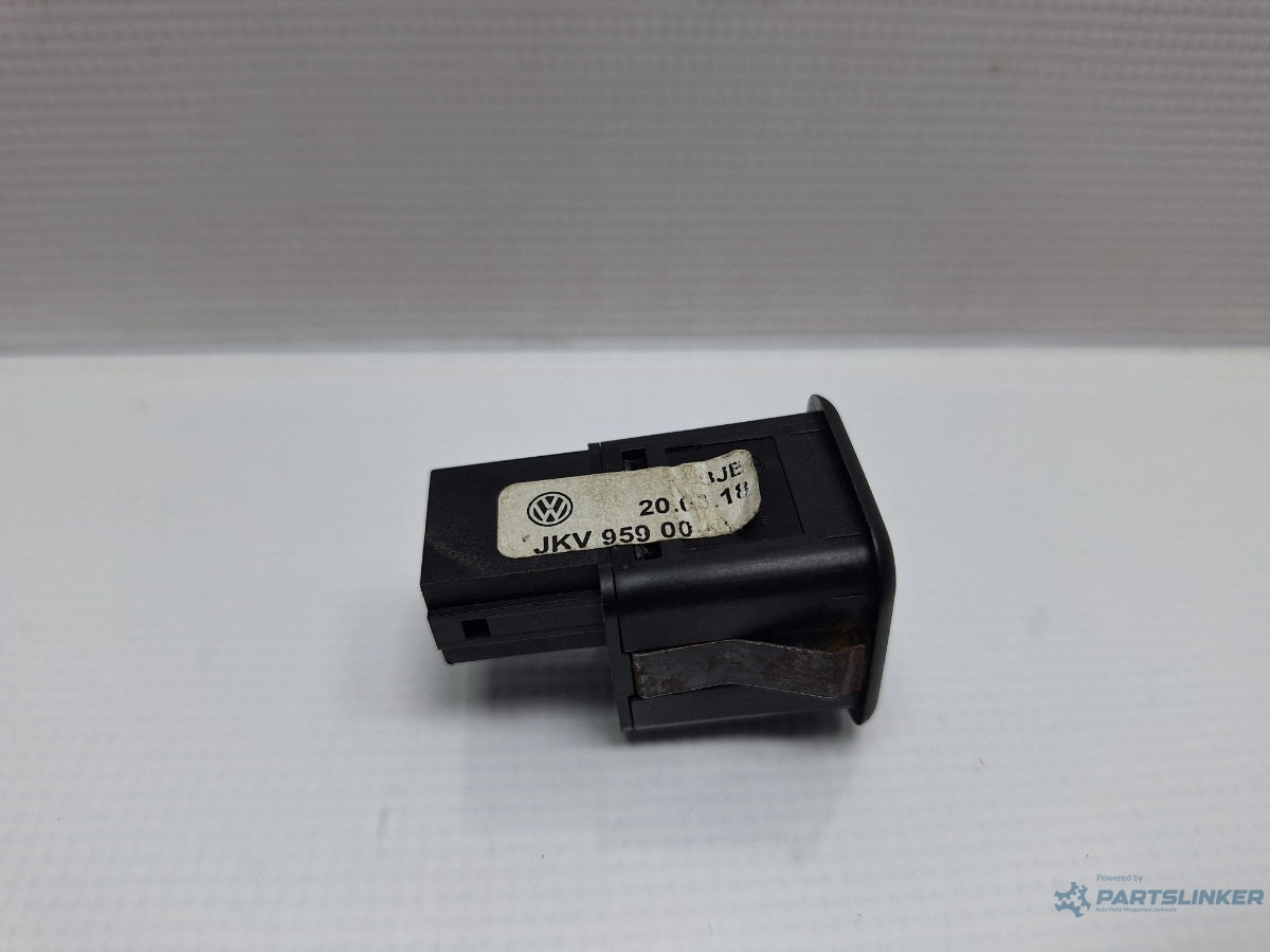 Buton pentru apel de urgenta VOLKSWAGEN PASSAT Variant 3G5 2014 - > TDI CRLB, DBGA, DFGA JKV959008A
