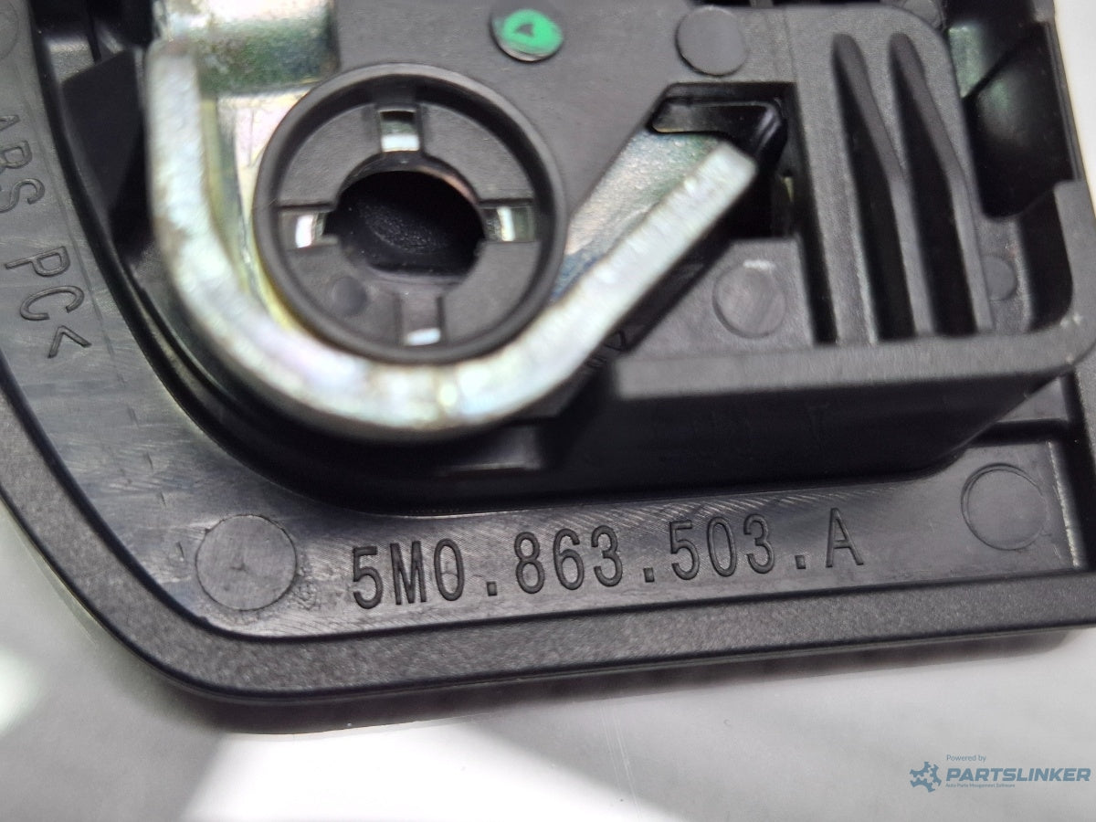 Capac prindere portbagaj VOLKSWAGEN PASSAT Variant 3G5 2014 - > TDI CRLB, DBGA, DFGA 5M0863503A