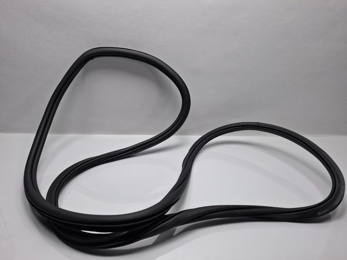 Cheder usa stanga spate VOLKSWAGEN PASSAT Variant 3G5 2014 - > TDI CRLB, DBGA, DFGA 3G9867913K
