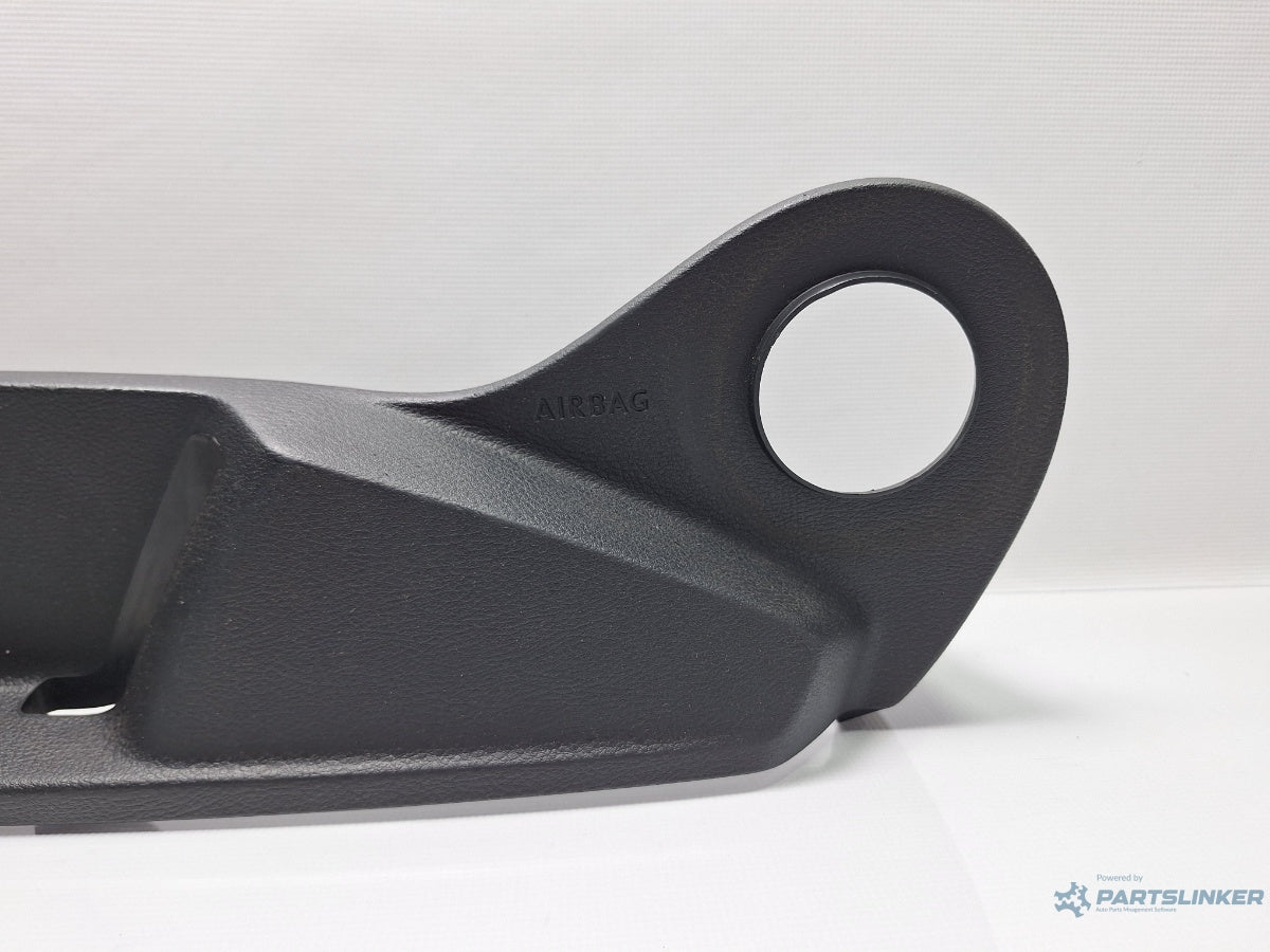 Capac ornament scaun stanga fata VOLKSWAGEN PASSAT Variant 3G5 2014 - > 2.0 TDI CRLB, DBGA, DFGA 3G0881317