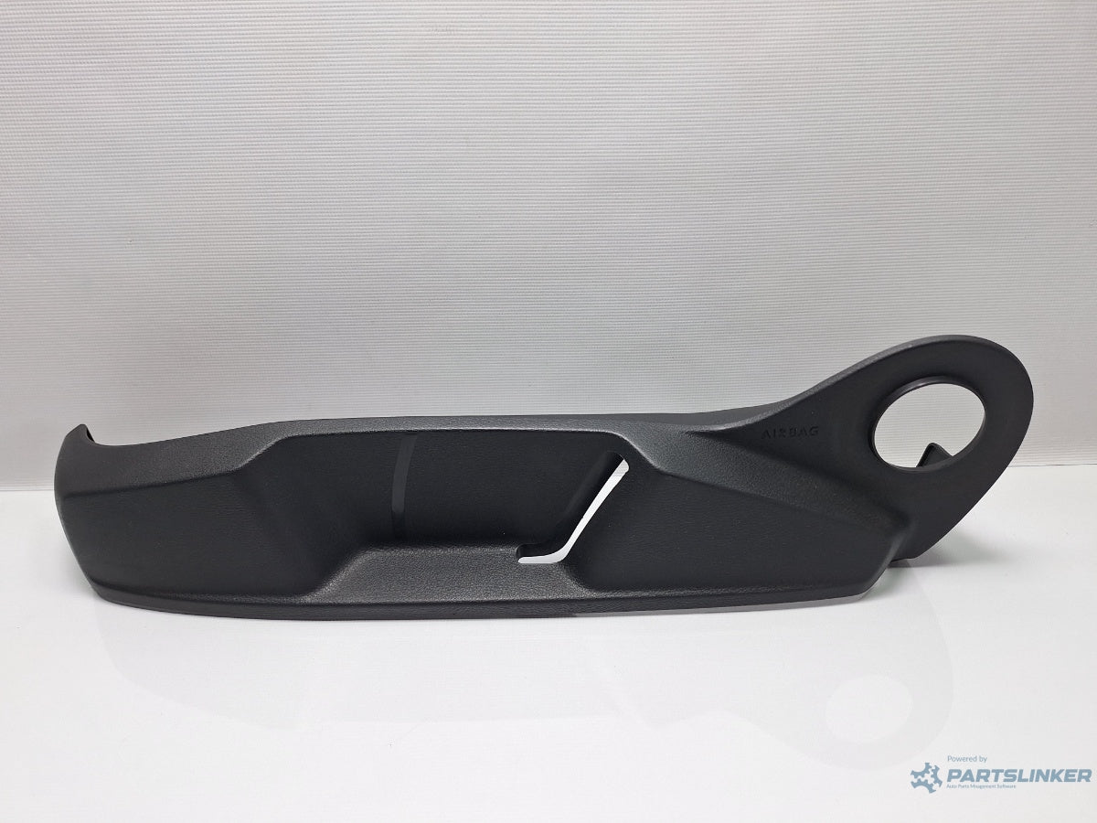 Capac ornament scaun stanga fata VOLKSWAGEN PASSAT Variant 3G5 2014 - > 2.0 TDI CRLB, DBGA, DFGA 3G0881317
