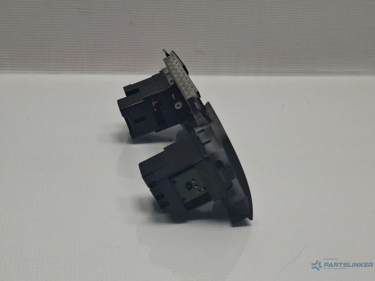 Butoane incalzire banchete VOLKSWAGEN PASSAT CC 357 2008 - 2012 3C0963563C ;3C0963564C