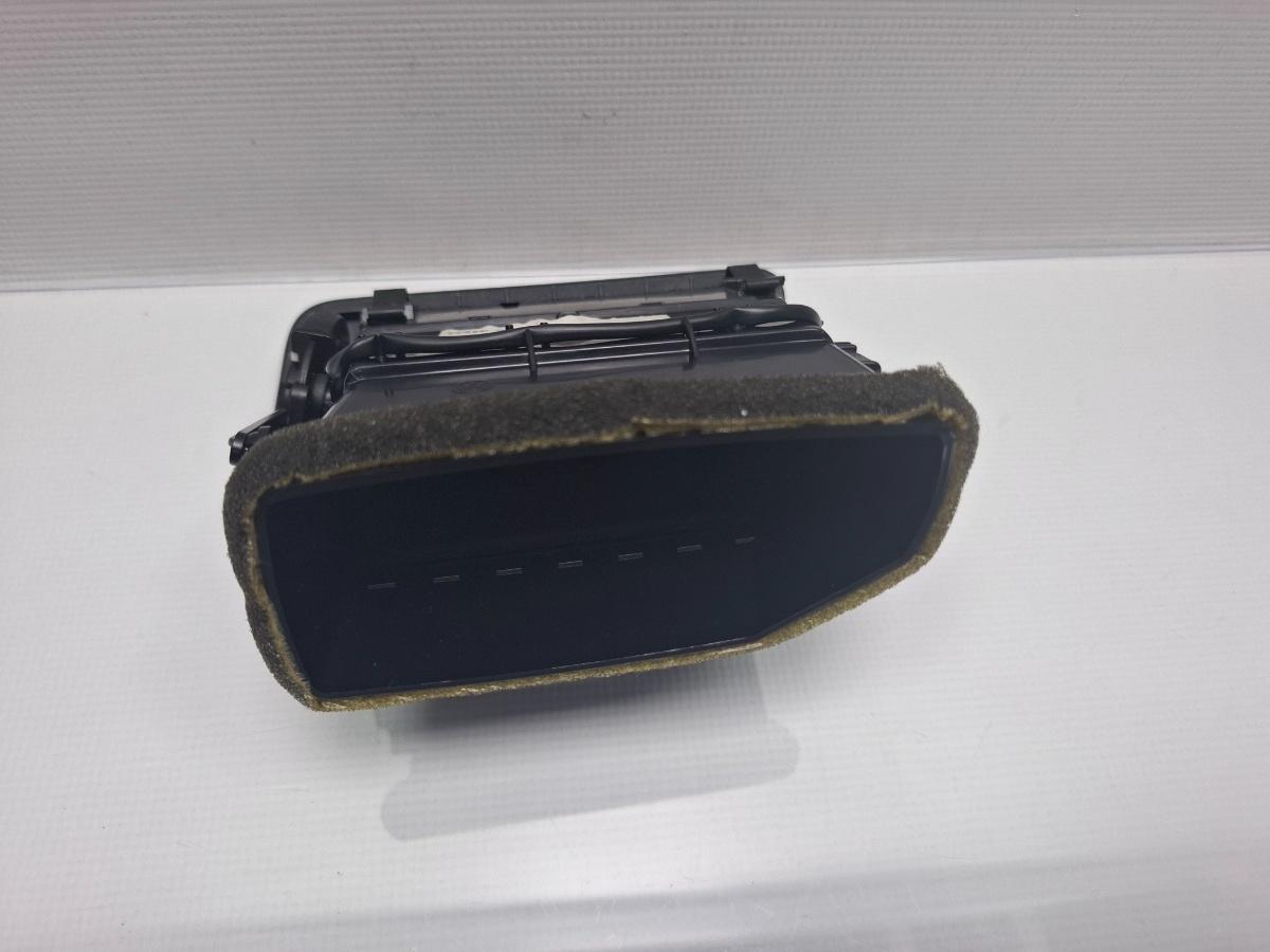 Grila ventilatie dreapta VOLKSWAGEN PASSAT CC 357 2008 - 2012 TSI CCZB 3AB819702A