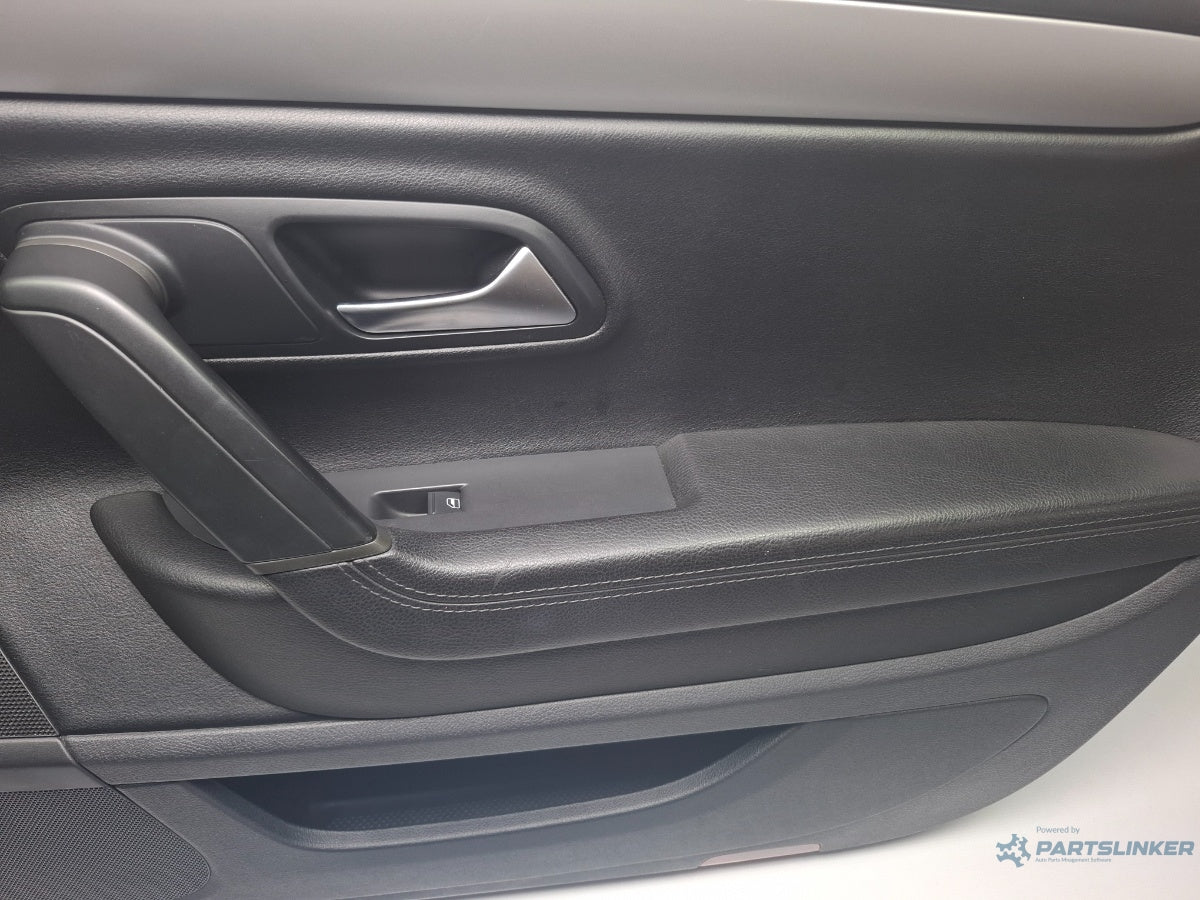 Panou usa dreapta fata VOLKSWAGEN PASSAT CC 357 2008 - 2012 TSI CCZB 3C8867012