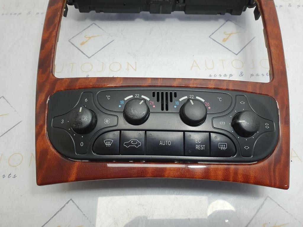 Consola centrala mahon cu butoane MERCEDES-BENZ C-CLASS II W203 2000 - 2007 A2036802539