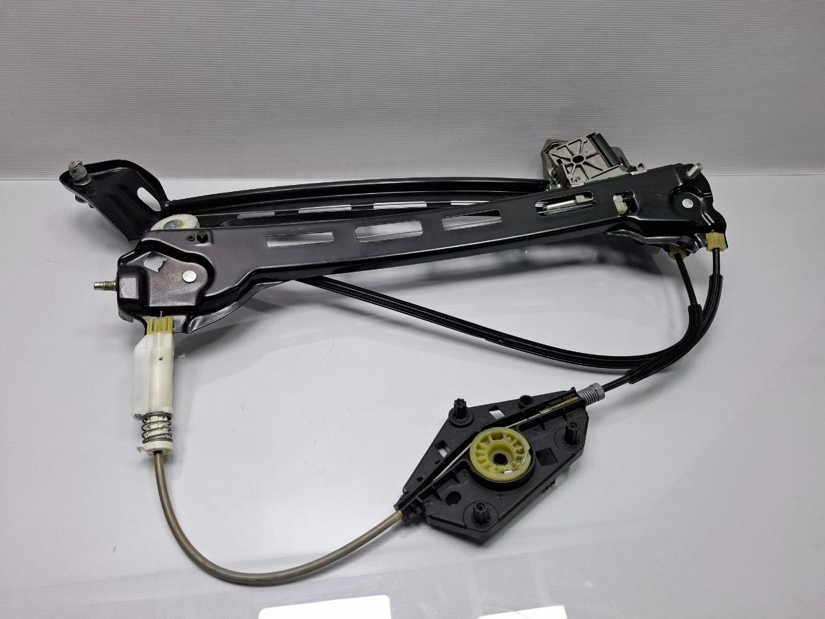 Macara Geam stanga spate VOLKSWAGEN PASSAT CC 357 2008 - 20122.0 TSI CCZB 3C8839461K