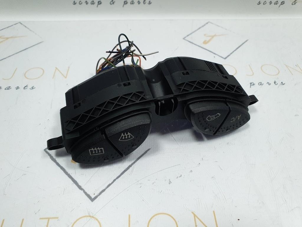 Consola butoane FORD FOCUS Hatchback DAW, DBW 1998 - 2007 98AG19A945CH