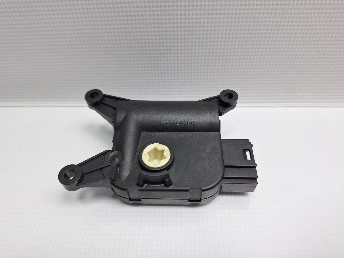 Motoras reglaj aeroterma VOLKSWAGEN PASSAT CC 357 2008 - 2012 TSI CCZB 3C1907511F