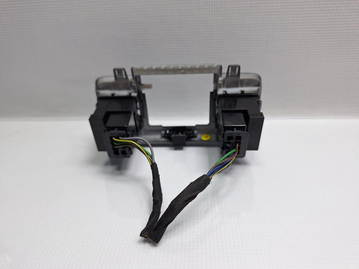 Butoane incalzire bancheta VOLKSWAGEN PASSAT CC 357 2008 - 2012 TSI CCZB 3C0963563C , 3C0963564C