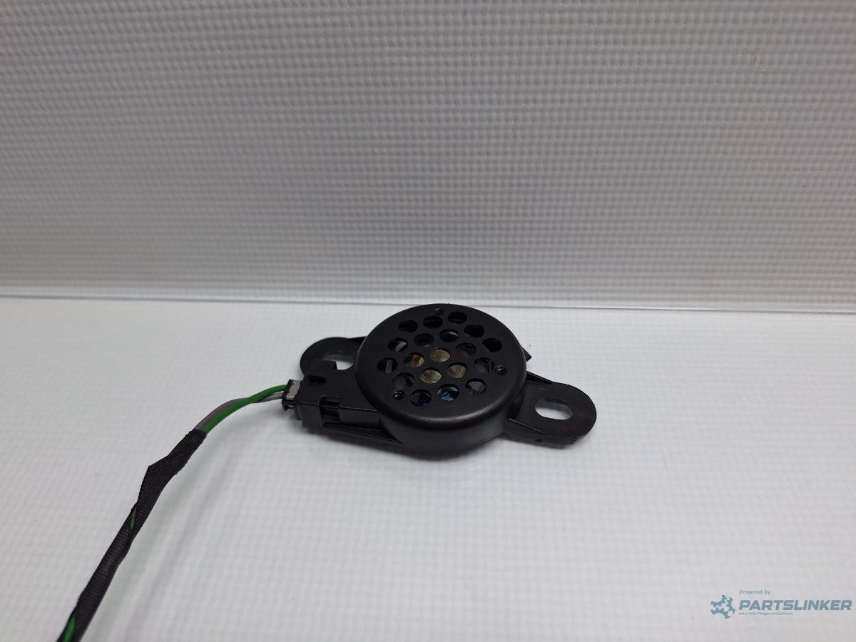 Difuzor senzori parcare VOLKSWAGEN PASSAT CC 357 2008 - 2012 TSI CCZB 8E0919279