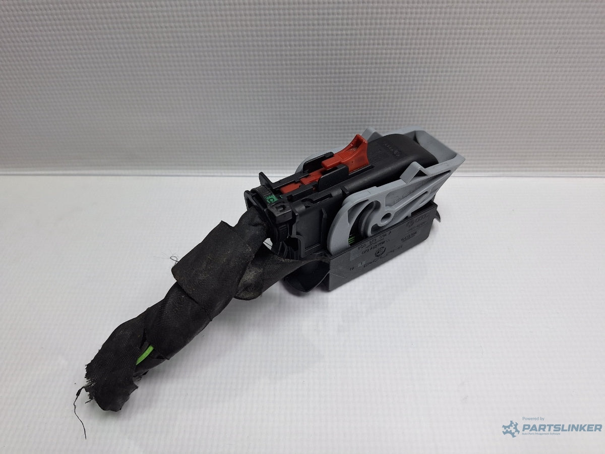 Mufa conector pompa ABS VOLKSWAGEN PASSAT CC 357 2008 - 2012 TSI CCZB 6Q0973038A