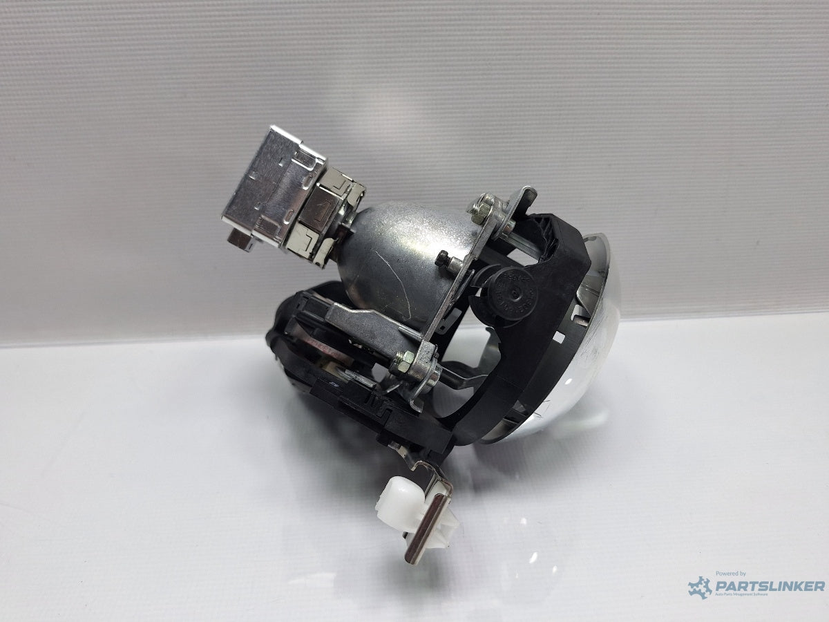 Lupa far stanga SKODA OCTAVIA Combi 5E5 2012 - > TDI CKFC, CRMB, CYKA 1307022876