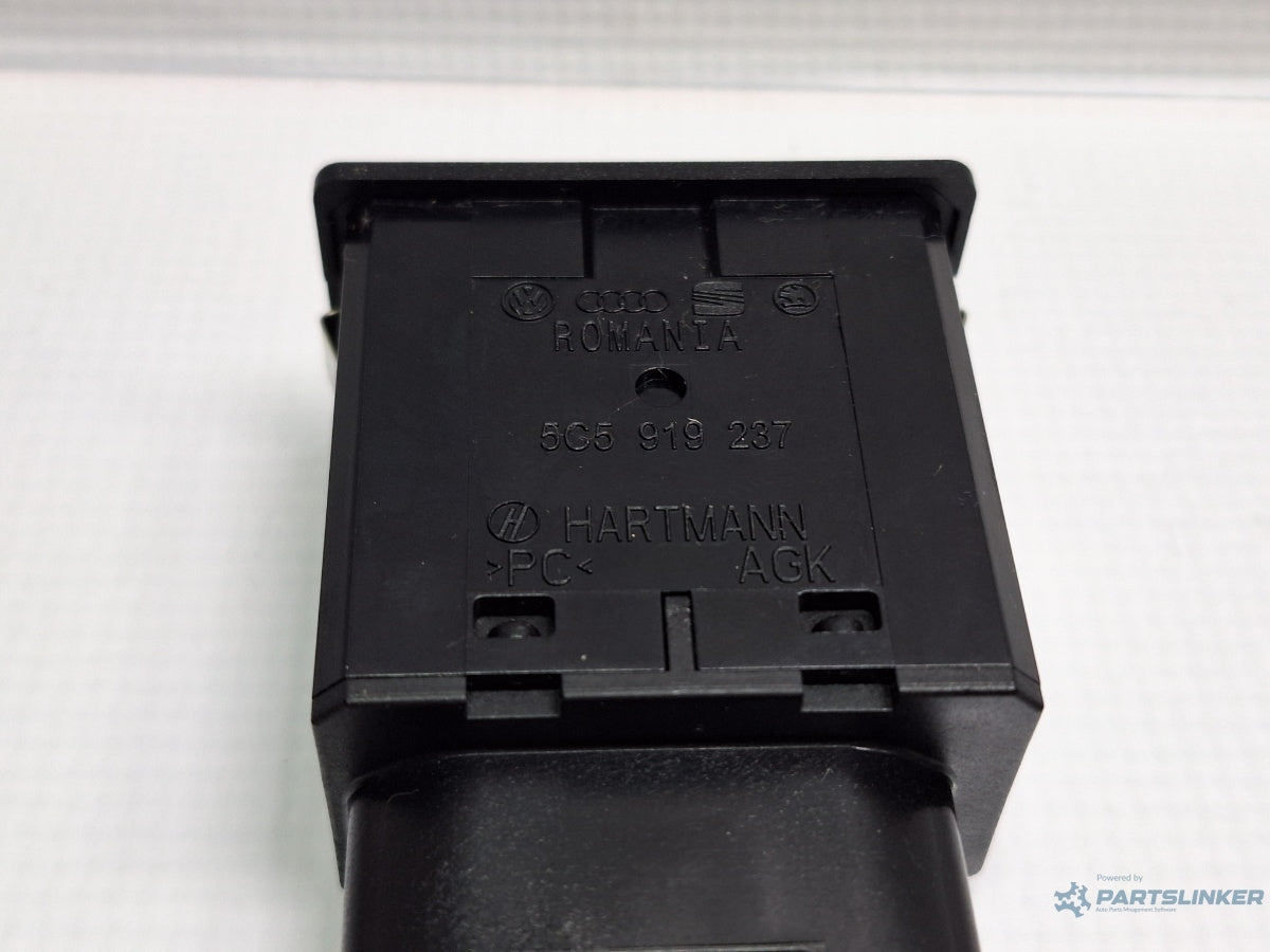 Buton airbag SKODA OCTAVIA Combi 5E5 2012 - > TDI CKFC, CRMB, CYKA 5C5919237