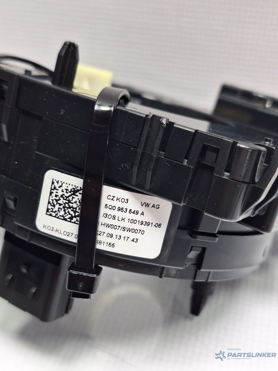 Spirala airbag SKODA OCTAVIA Combi 5E5 2012 - > TDI CKFC, CRMB, CYKA 5Q0953549A