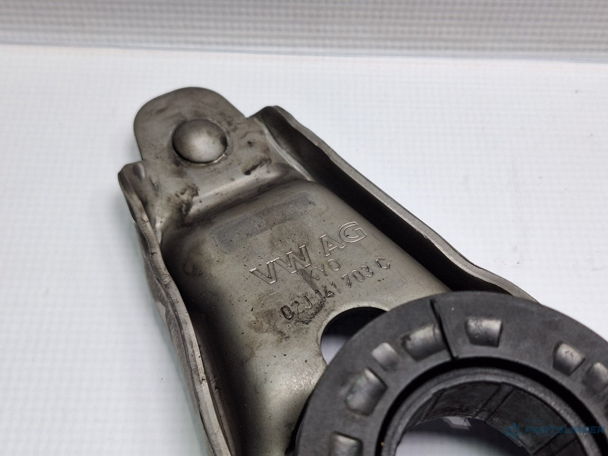 Furca ambreiaj VOLKSWAGEN PASSAT 365 2010 - 2014 1.6 TDi BlueMotion CAYC 02J141703C