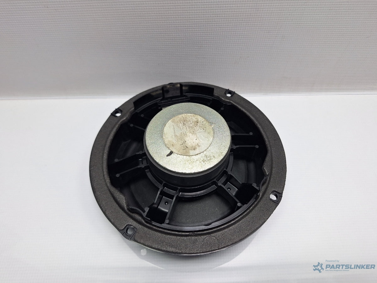 Boxa VOLKSWAGEN JETTA IV 162, 163, AV3, AV2 2009 - > TDI CAYC 5C6035454A