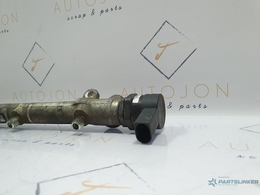Rampa injectoare MERCEDES-BENZ C-CLASS II W203 2000 - 2007 2.2 C 200 CDI OM 646.962, OM 646.963 BOSCH 0445214038 A6110700395