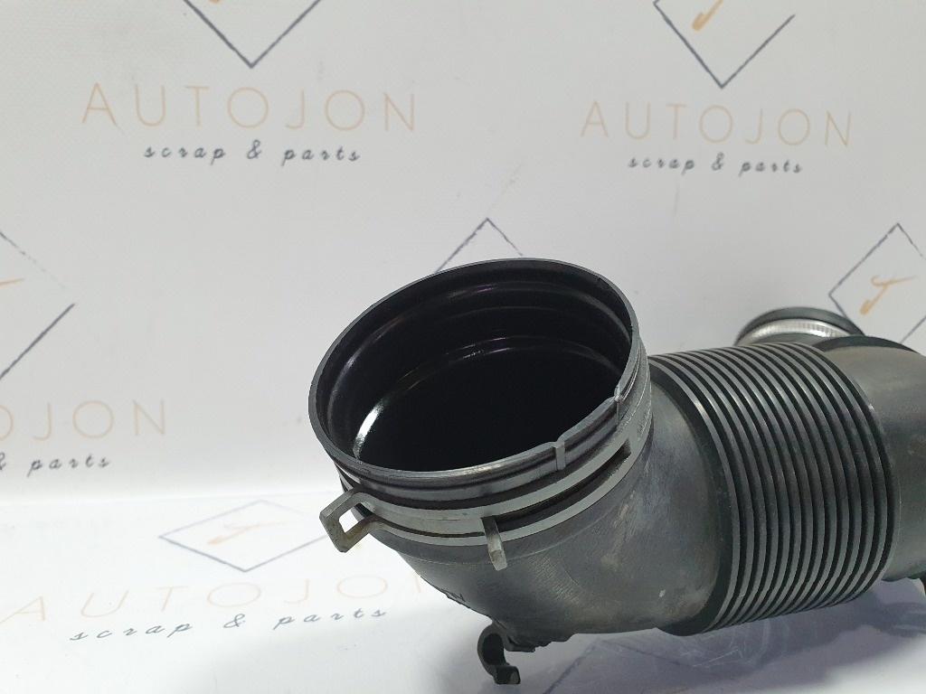 Tubulatura admisie aer turbo VOLKSWAGEN JETTA III 1K2 2004 - 2010 3C0129654M