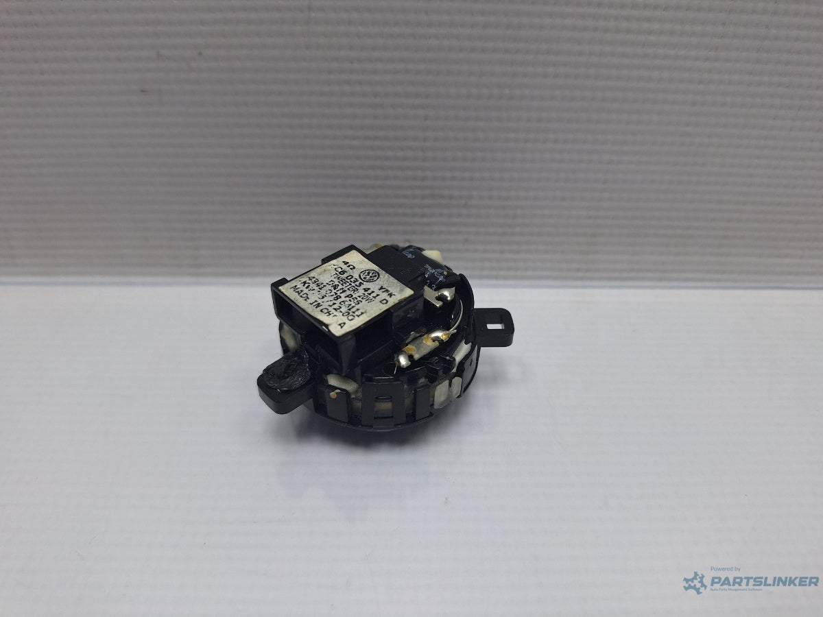 Tweeter usa VOLKSWAGEN JETTA IV 162, 163, AV3, AV2 2009 - > TDI CAYC 5C6035411D