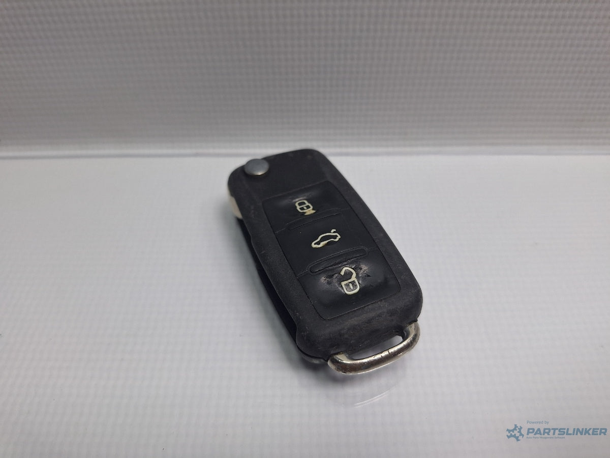 Telecomanda cheie VOLKSWAGEN JETTA IV 162, 163, AV3, AV2 2009 - > TDI CAYC HELLA 434 MHz 5K0837202AD