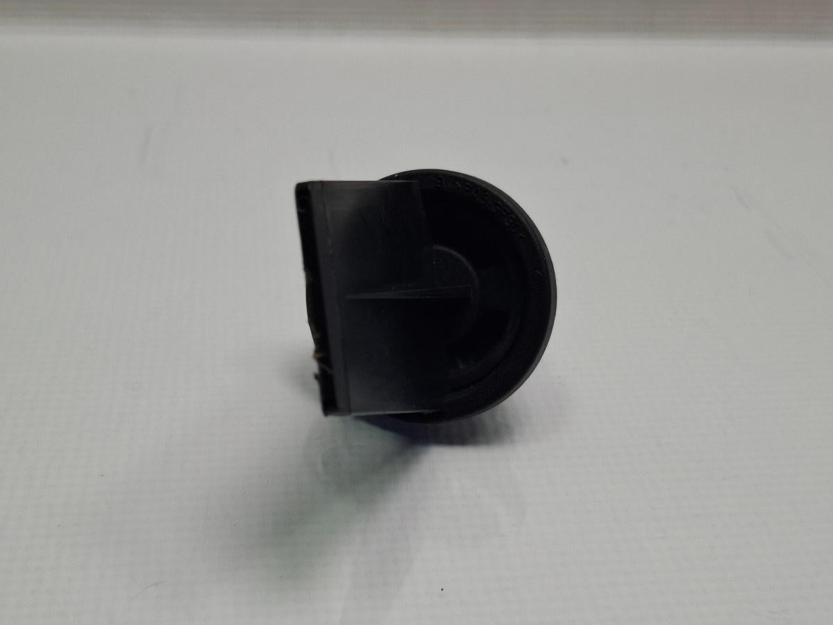 Soclu bec halogen VOLKSWAGEN JETTA IV 162, 163, AV3, AV2 2012 1.6 TDI CAYC 77KW|105HP 2012