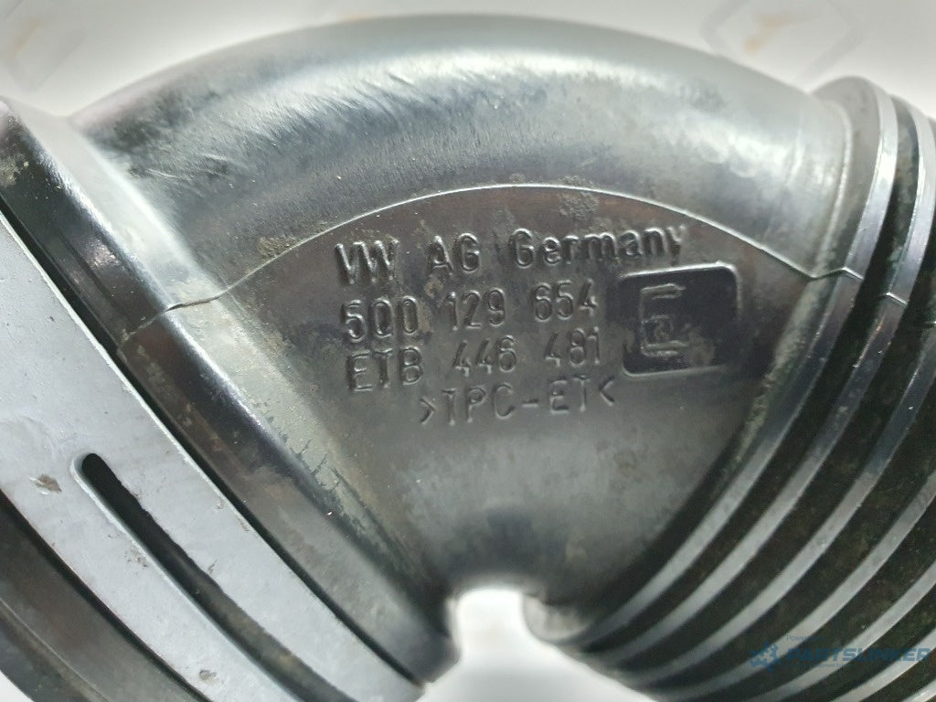 Tubulatura aer admisie VOLKSWAGEN PASSAT Variant 3G5 2014 - > 2.0 TDI CRLB, DBGA, DFGA 5Q0129654E