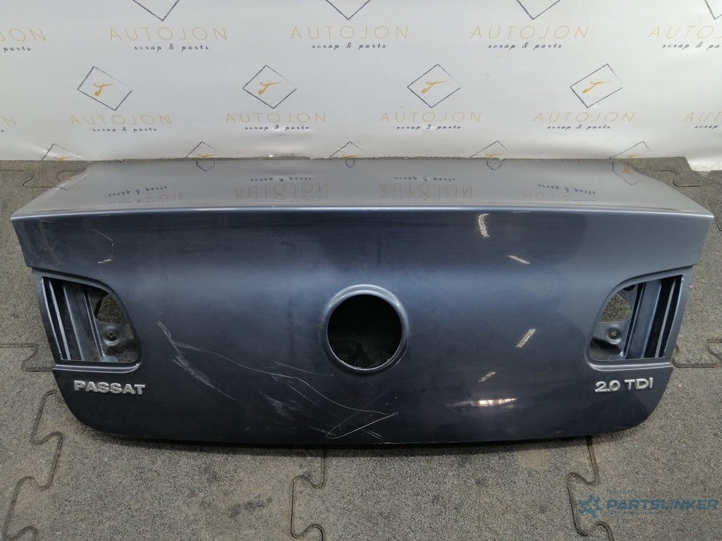 Capota portbagaj VOLKSWAGEN PASSAT 3C2 2005 - 2010 TDI BKC, BLS, BXE 3C5827025H