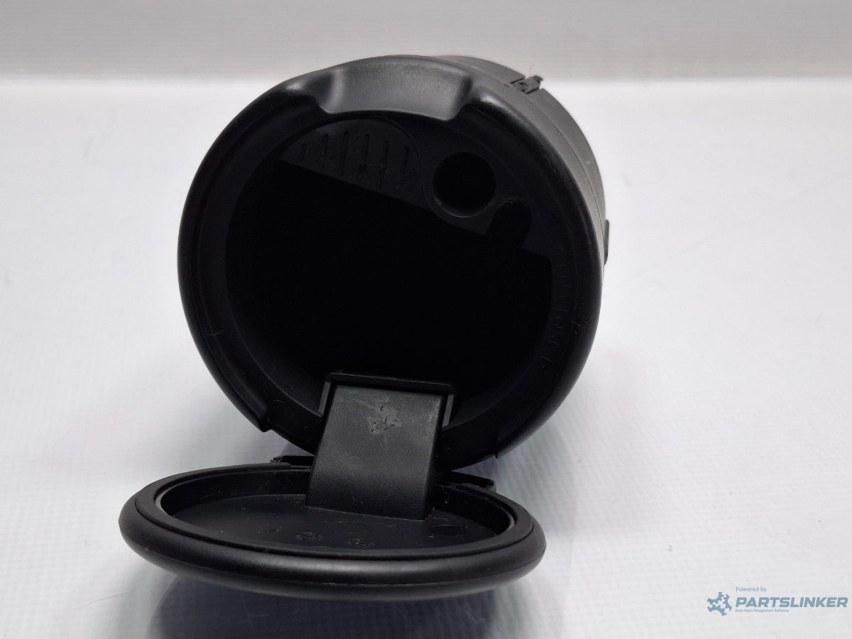 Scrumiera VOLKSWAGEN JETTA IV 162, 163, AV3, AV2 2009 - > TDI CAYC 5N0857961