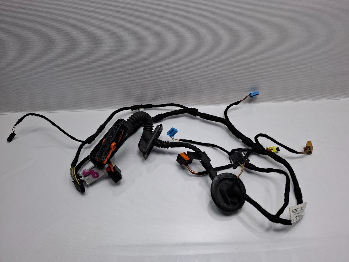 Instalatie electrica usa stanga fata VOLKSWAGEN JETTA IV 162, 163, AV3, AV2 2012 1.6 TDI CAYC 77KW|105HP 2012