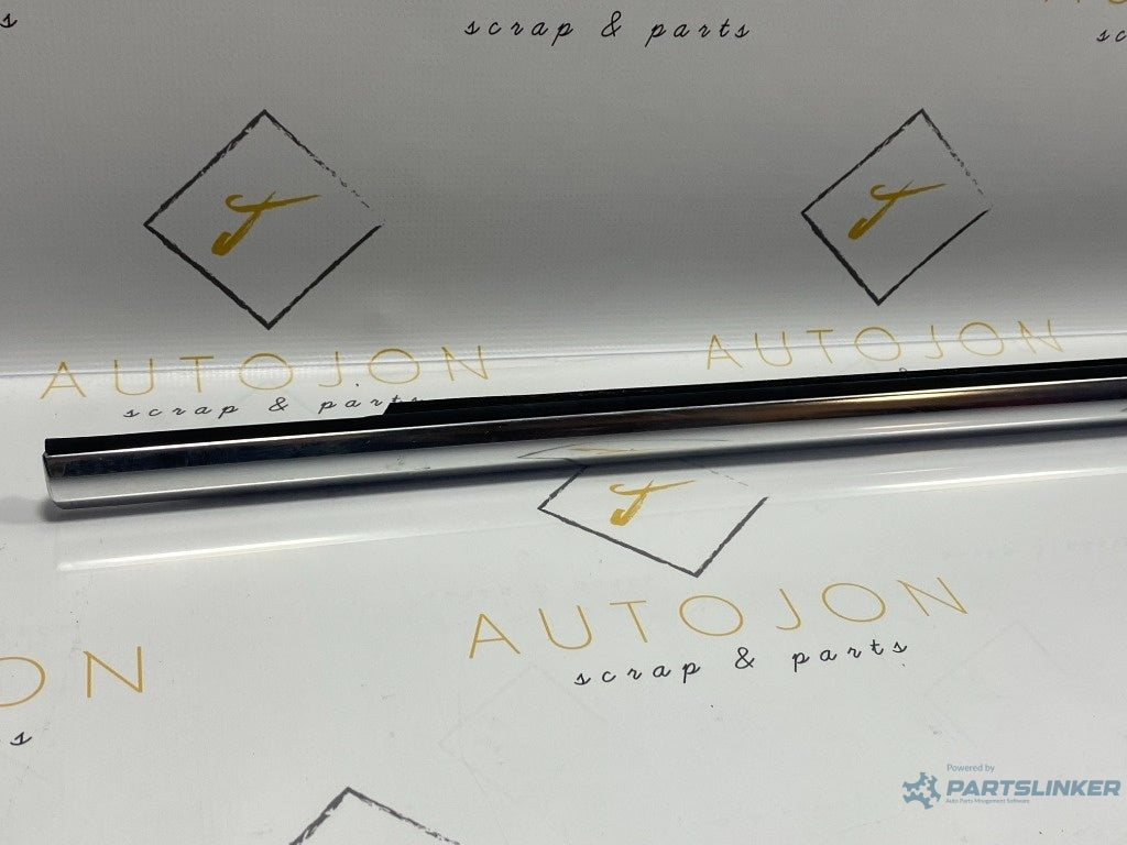 Perie cromata geam dreapta fata VOLKSWAGEN PASSAT Variant 3G5 2014 - > TDI CRLB, DBGA, DFGA 3G0837476