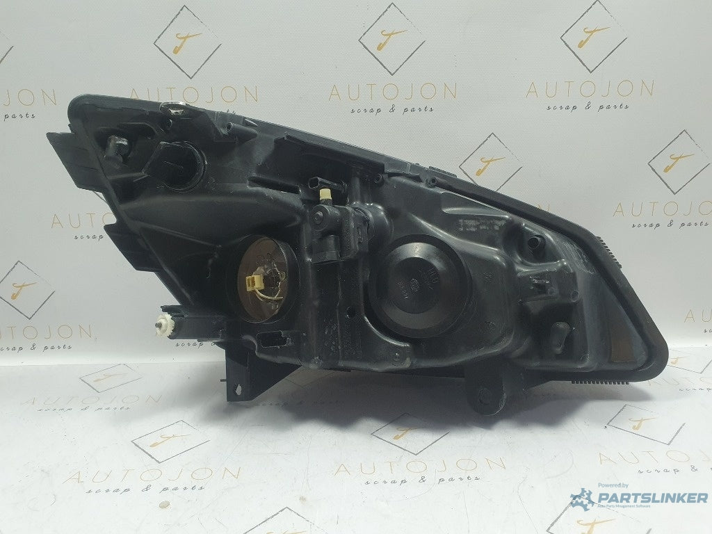 Far stanga RENAULT SCENIC II JM0/1_ 2003 - > 1.9 dCi F9Q 804 15810300