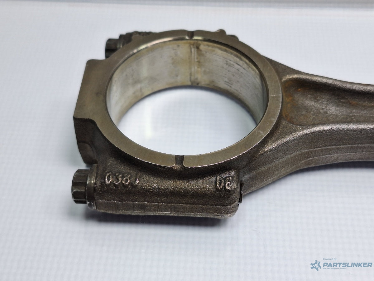 Biela motor VOLKSWAGEN TRANSPORTER V Bus 7HB, 7HJ, 7EB, 7EJ, 7EF, 7EG, 7HF, TDI CAAC, CCHA 038105401J